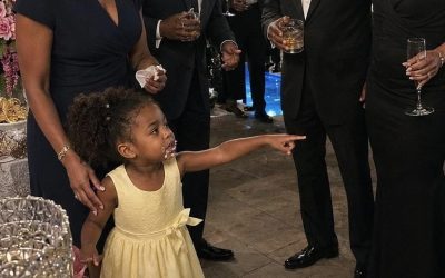My 4-Year-Old Pointed at My Husband’s Boss’s Wife and Said, ‘That’s the Lady Who Bites’